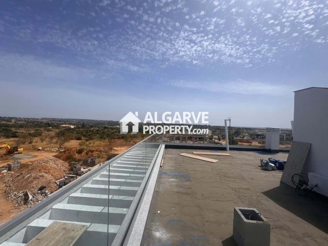 Moradia T4 para Venda em Silves Foto 19