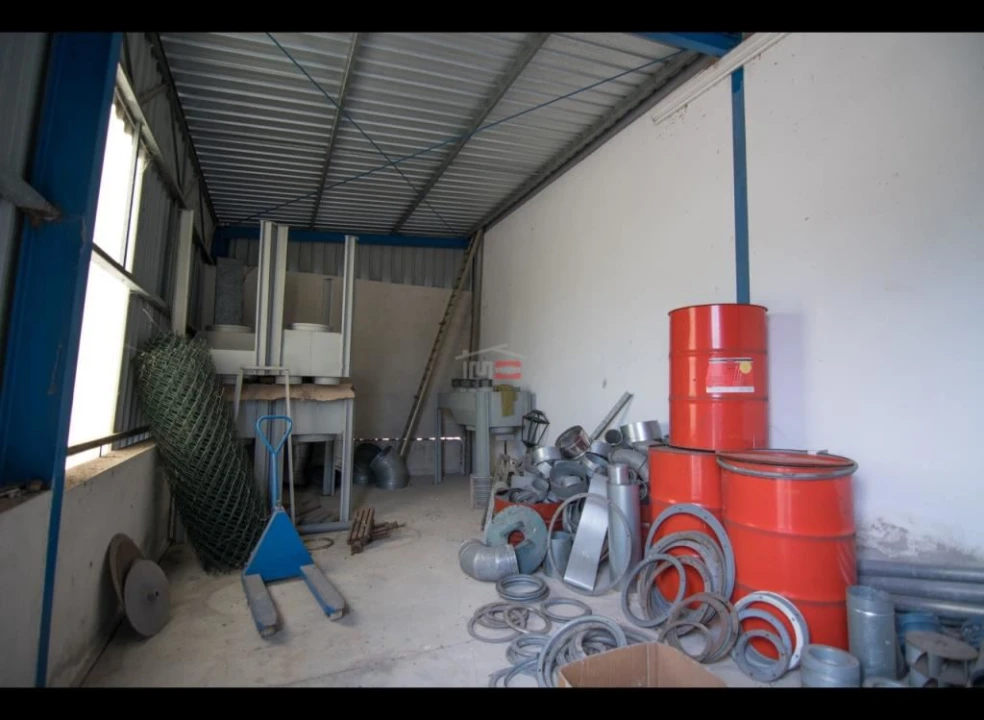 Armazém para Venda em Seiça Foto 3