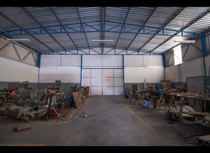 Armazém para Venda em Seiça Foto 4