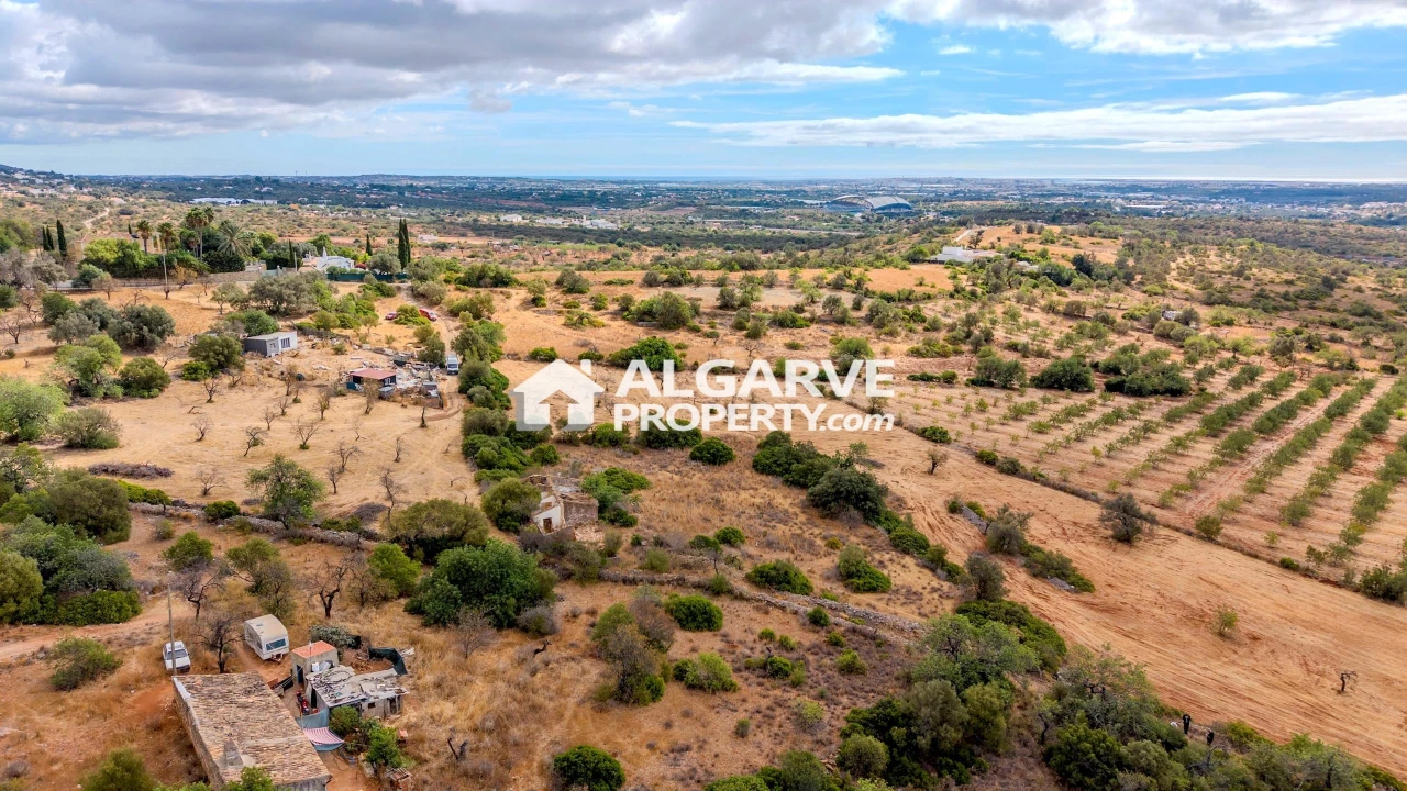 Terreno para Venda em Santa Barbara de Nexe Foto 19