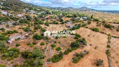 Terreno para Venda em Santa Barbara de Nexe