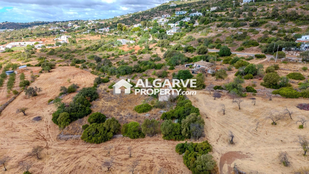 Terreno para Venda em Santa Barbara de Nexe Foto 21