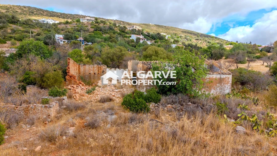 Terreno para Venda em Santa Barbara de Nexe Foto 3