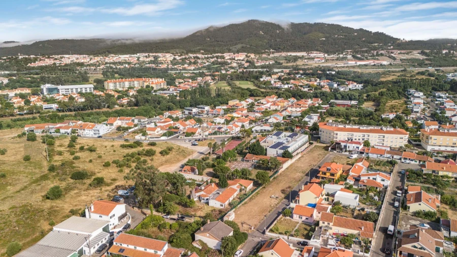 Terreno para Venda em Agualva e Mira-Sintra