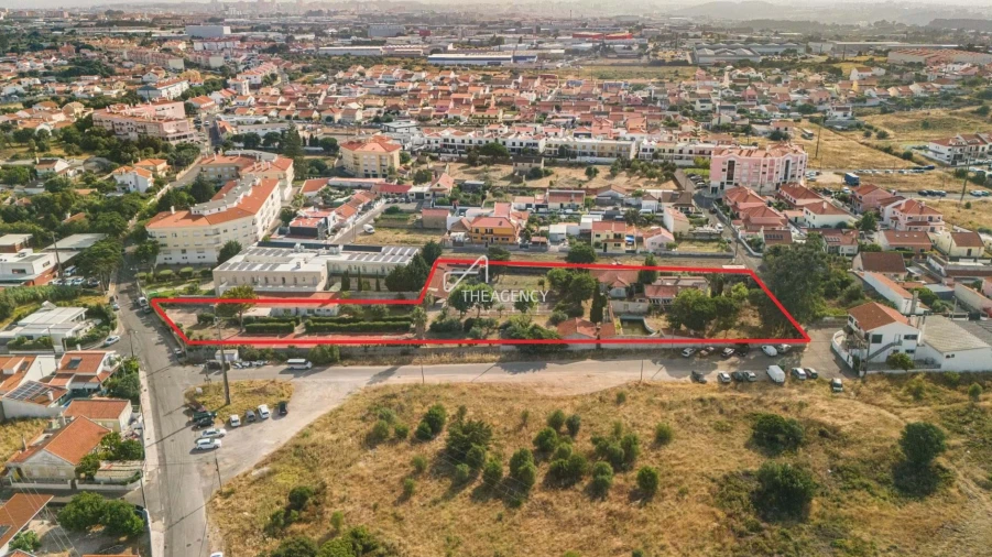 Terreno para Venda em Agualva e Mira-Sintra Foto 5