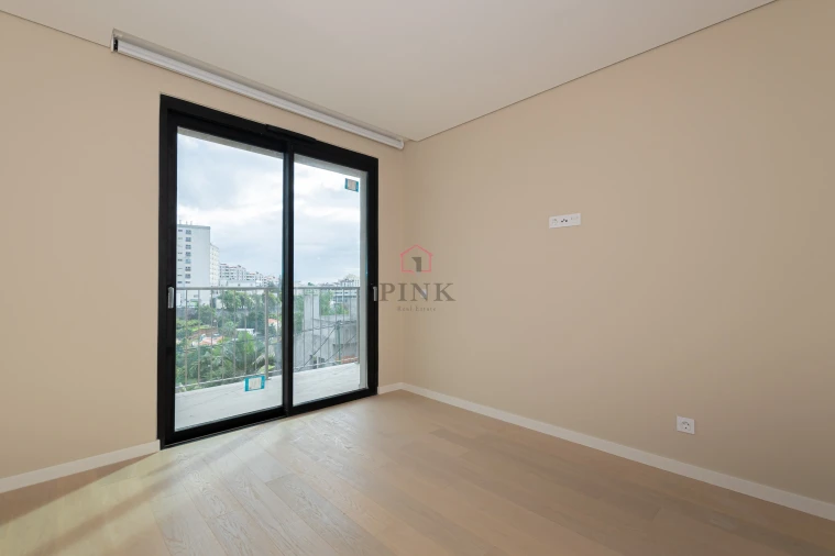 Apartamento T3 para Venda em São Martinho Foto 26
