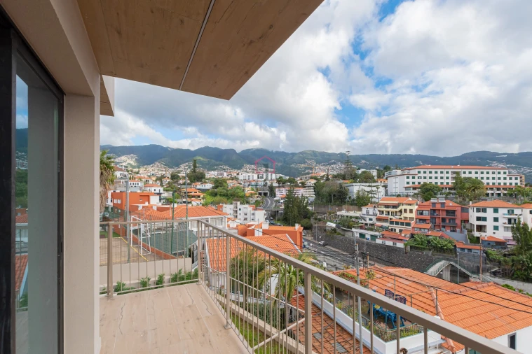 Apartamento T3 para Venda em São Martinho Foto 41