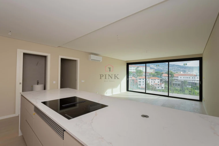 Apartamento T3 para Venda em São Martinho Foto 8