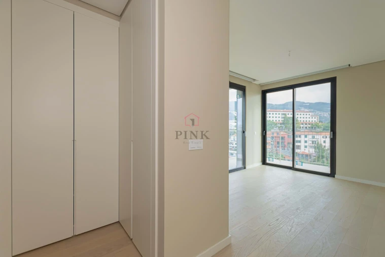 Apartamento T3 para Venda em São Martinho Foto 31
