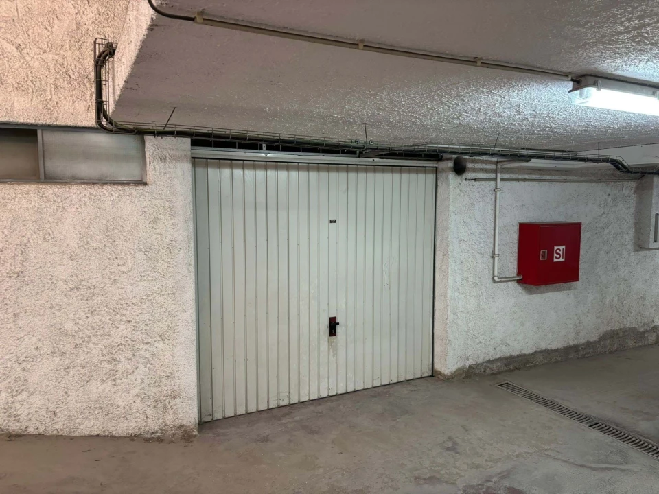 Negócio para Venda em Lagos (São Sebastião e Santa Maria) Foto 8