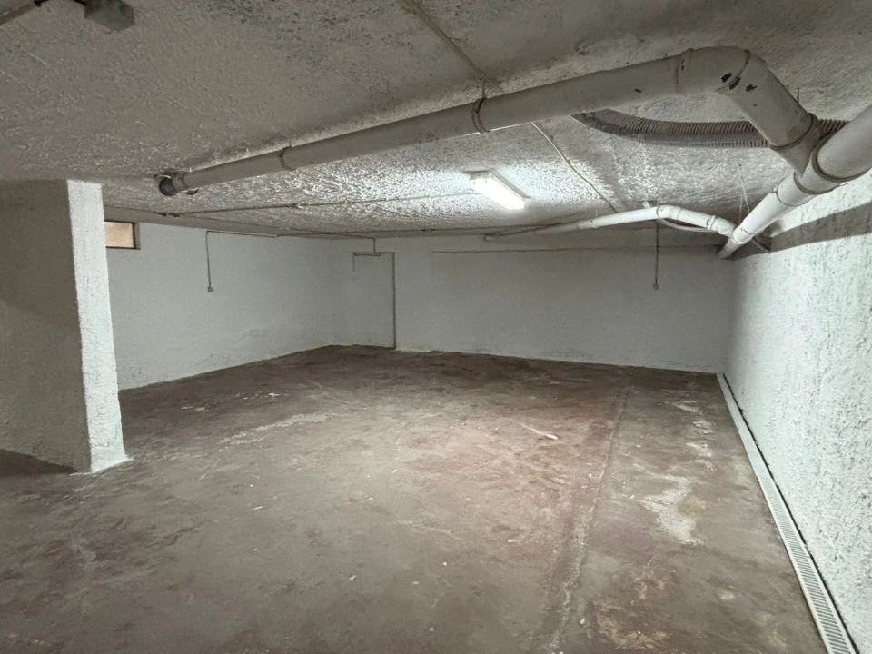 Negócio para Venda em Lagos (São Sebastião e Santa Maria) Foto 16