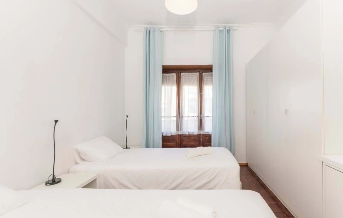 Apartamento T3 para Venda em Costa da Caparica Foto 12