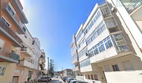Apartamento T3 para Venda em Costa da Caparica