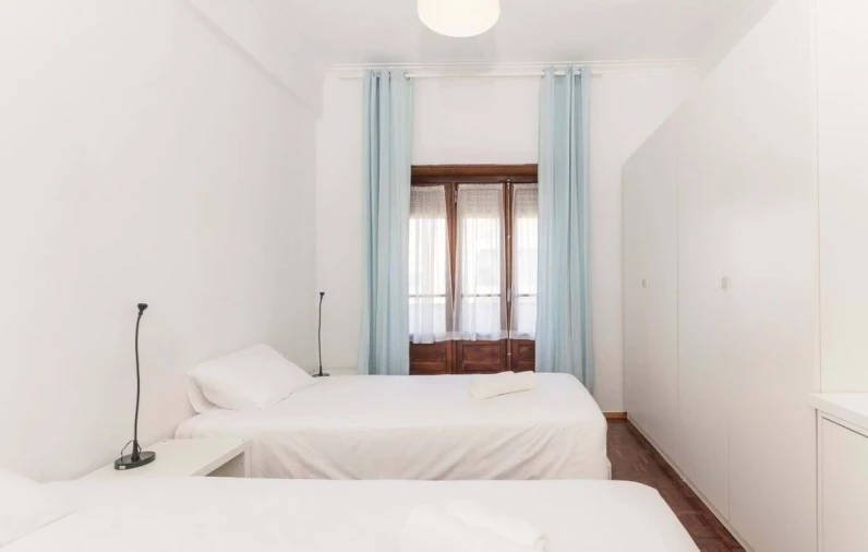 Apartamento T3 para Venda em Costa da Caparica Foto 12
