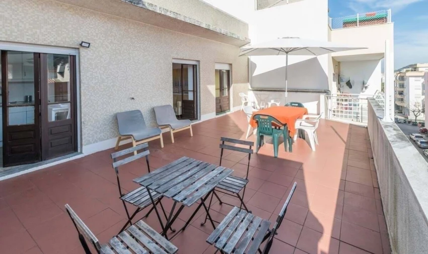 Apartamento T3 para Venda em Costa da Caparica Foto 7