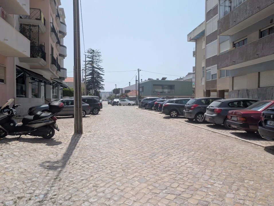 Apartamento T3 para Venda em Costa da Caparica Foto 21