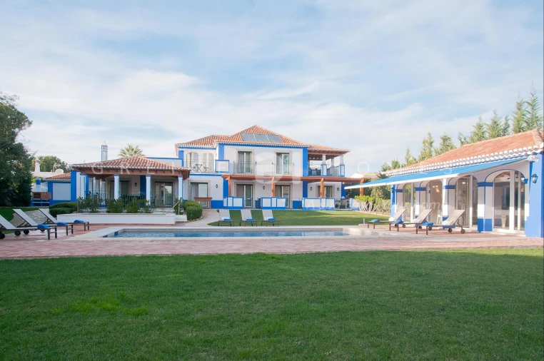 Moradia T5 para Arrendamento férias em Albufeira e Olhos de Água