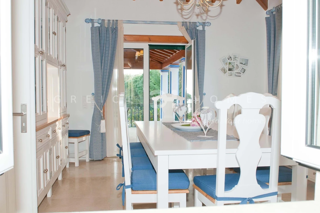 Moradia T5 para Arrendamento férias em Albufeira e Olhos de Água Foto 18