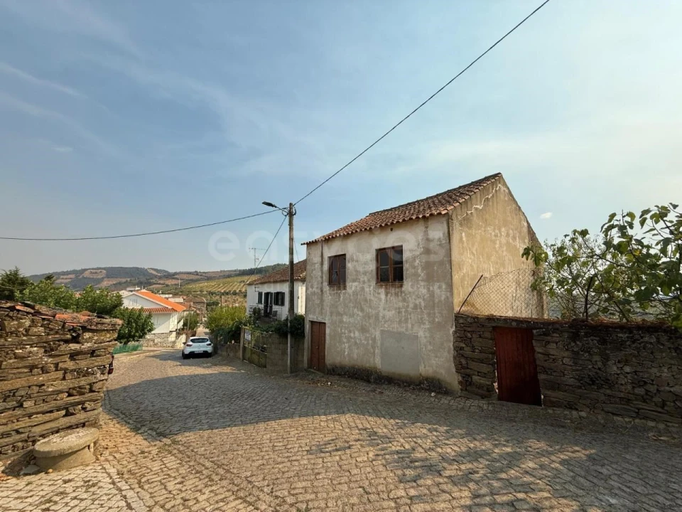 Moradia T4 para Venda em Urros e Peredo dos Castelhanos Foto 20