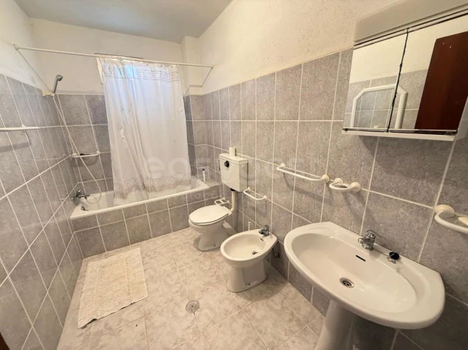 Moradia T4 para Venda em Urros e Peredo dos Castelhanos Foto 7