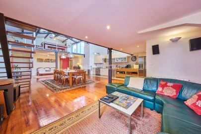 Apartamento T5 para Venda em Santo António