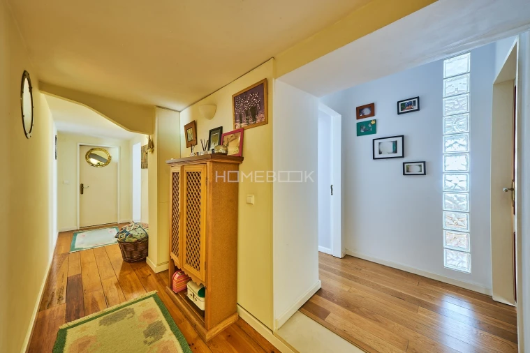Apartamento T5 para Venda em Santo António Foto 33