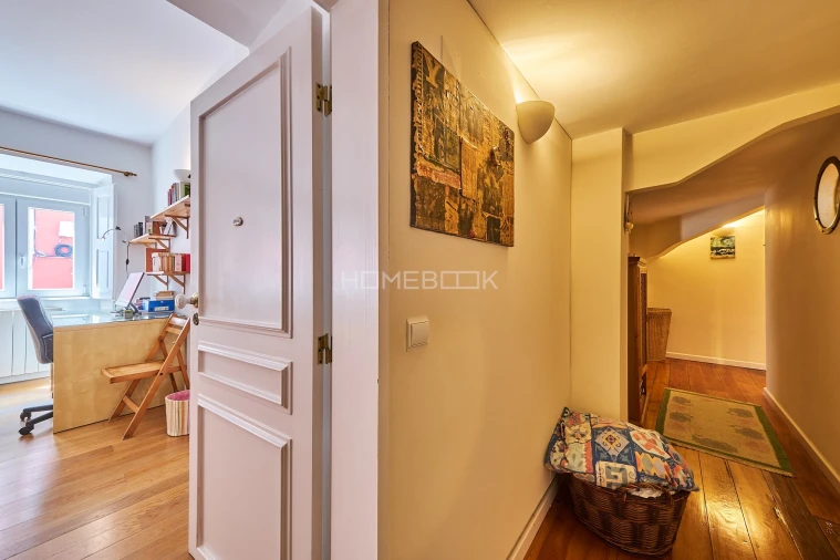 Apartamento T5 para Venda em Santo António Foto 39