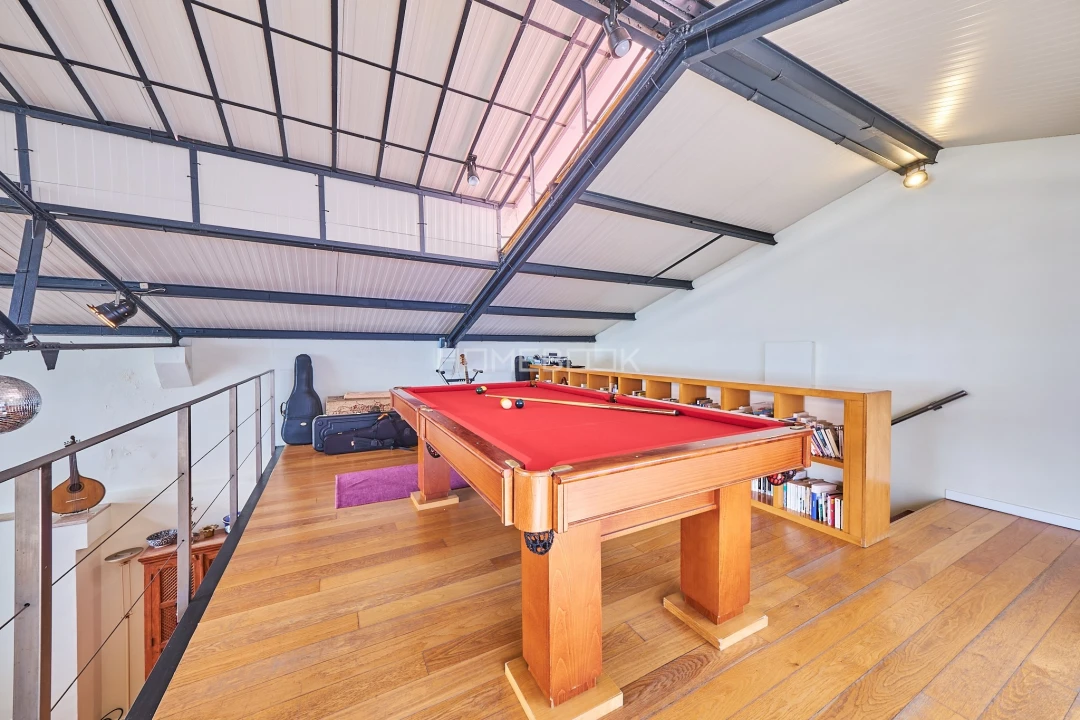 Apartamento T5 para Venda em Santo António Foto 17