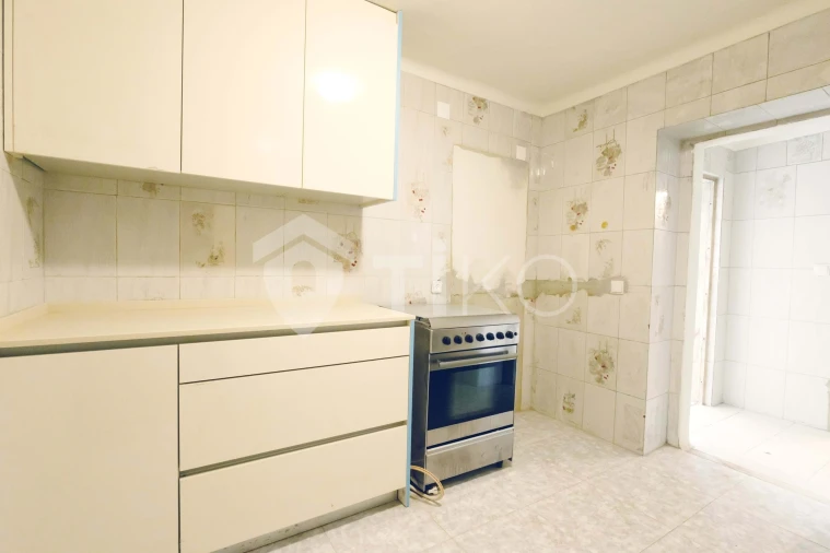 Moradia T4 para Venda em Algueirão-Mem Martins Foto 9