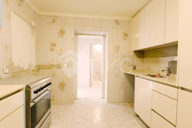 Moradia T4 para Venda em Algueirão-Mem Martins Foto 8