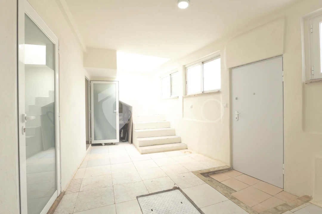 Moradia T4 para Venda em Algueirão-Mem Martins Foto 5