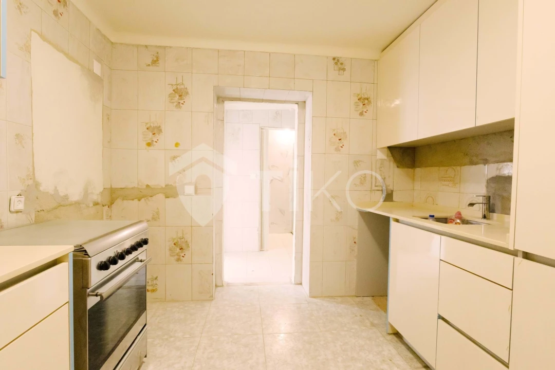 Moradia T4 para Venda em Algueirão-Mem Martins Foto 8