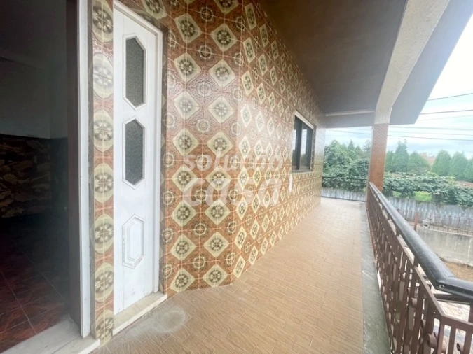 Moradia T4 para Venda em Santa Maria de Lamas Foto 4