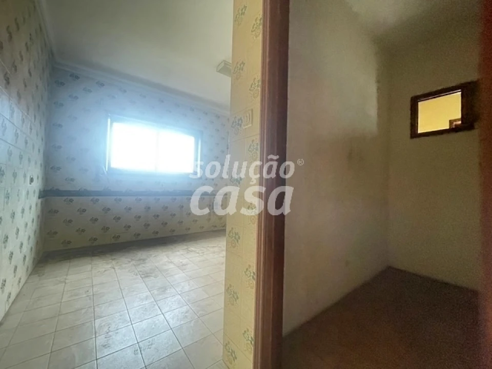 Moradia T4 para Venda em Santa Maria de Lamas Foto 11