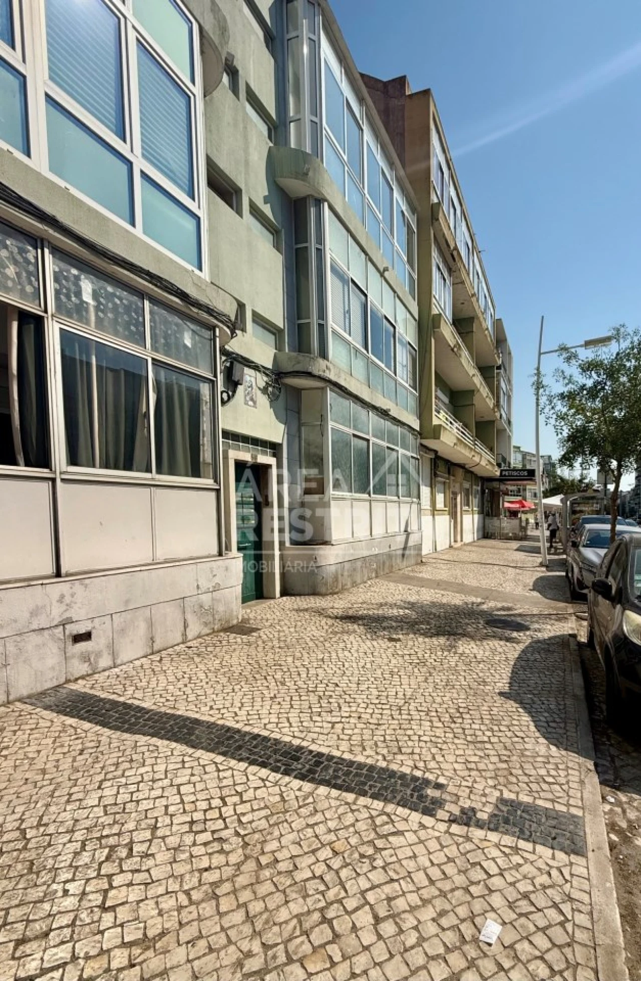 Apartamento T2 para Venda em Almada, Cova da Piedade, Pragal e Cacilhas Foto 20