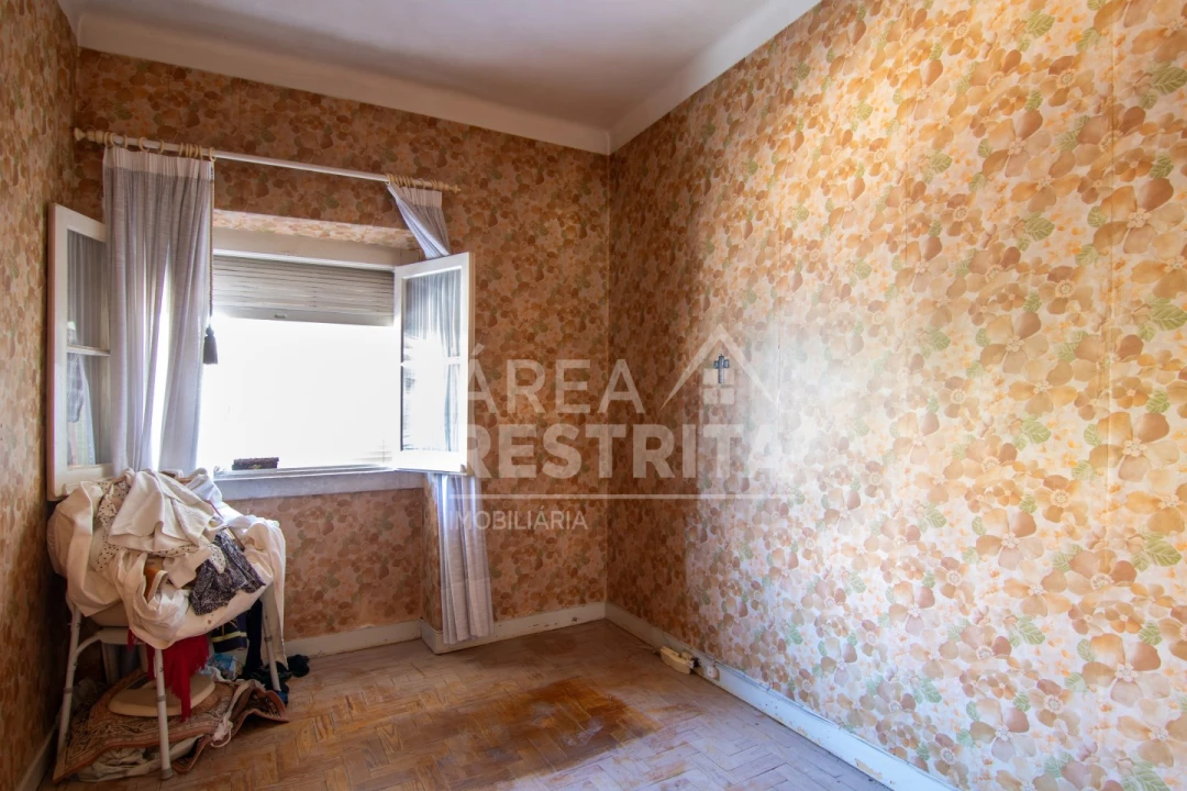 Apartamento T2 para Venda em Almada, Cova da Piedade, Pragal e Cacilhas Foto 5