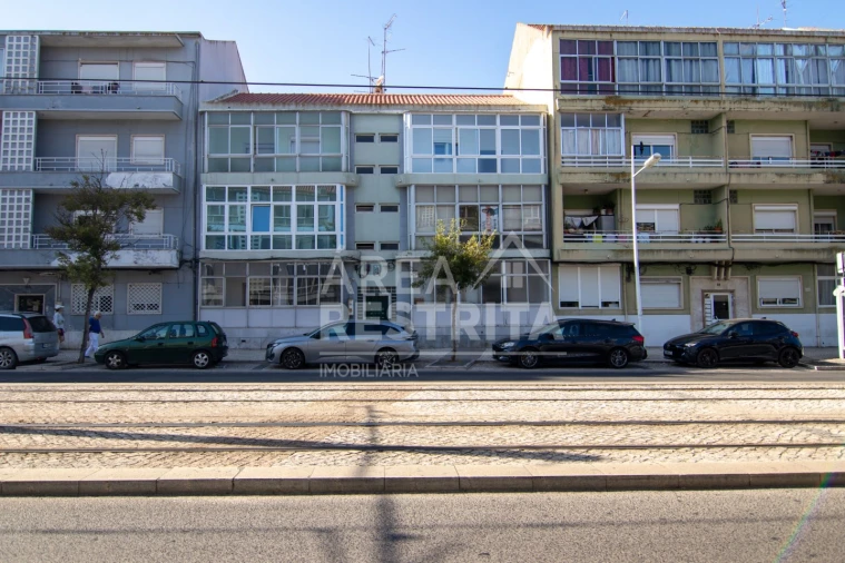 Apartamento T2 para Venda em Almada, Cova da Piedade, Pragal e Cacilhas Foto 3