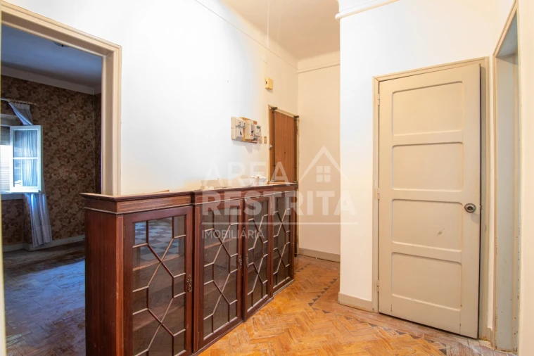 Apartamento T2 para Venda em Almada, Cova da Piedade, Pragal e Cacilhas Foto 4