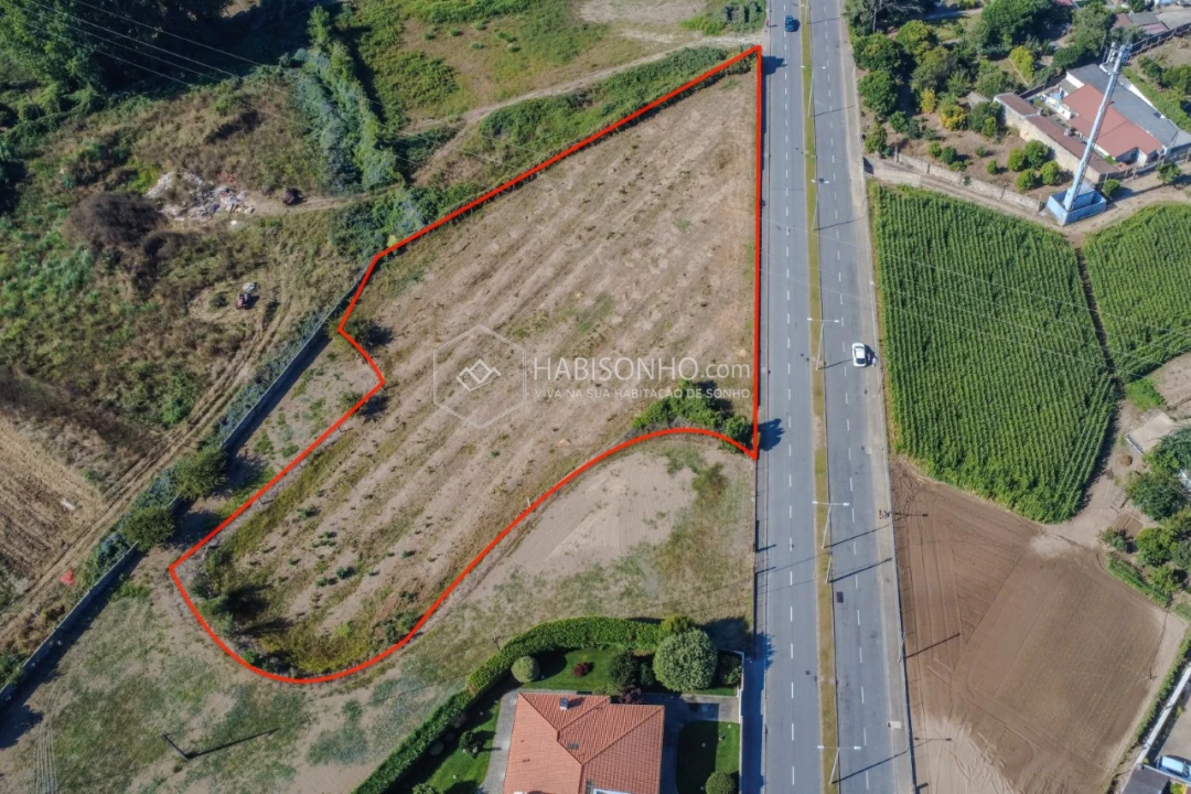 Terreno para Venda em Cidade da Maia Foto 8