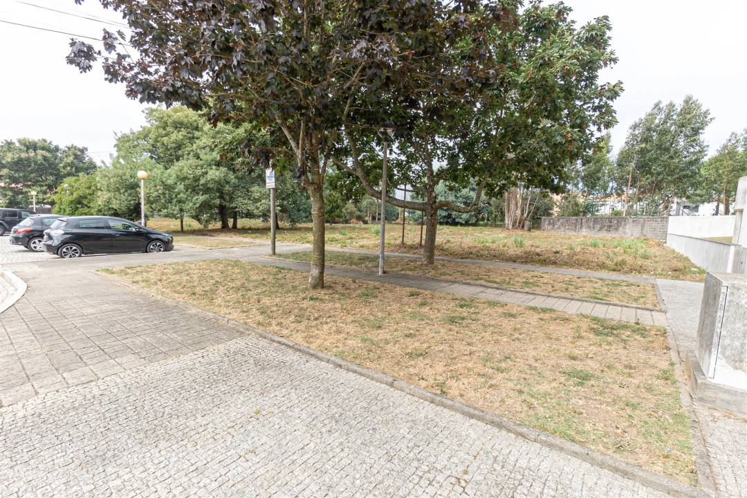 Apartamento T3 para Venda em Vila Nova da Telha Foto 40