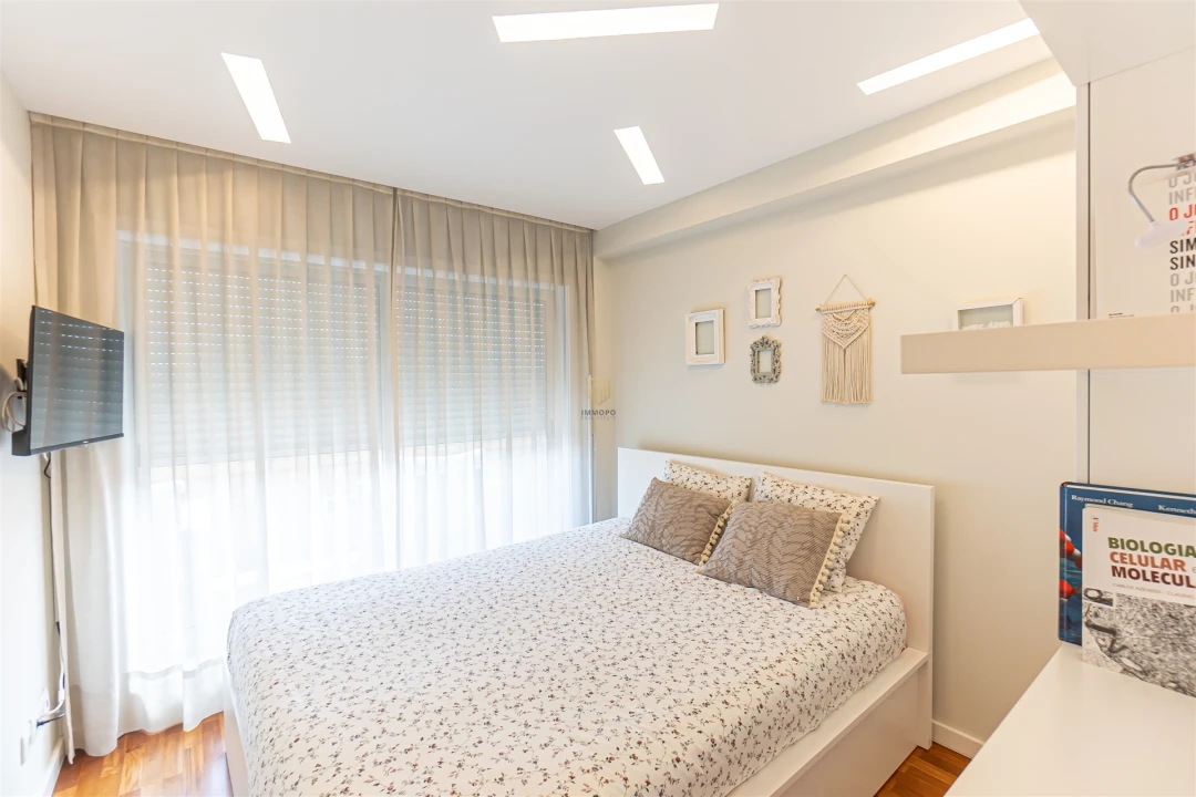 Apartamento T3 para Venda em Vila Nova da Telha Foto 16