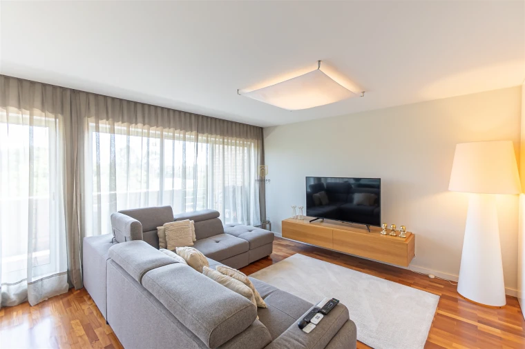 Apartamento T3 para Venda em Vila Nova da Telha Foto 10