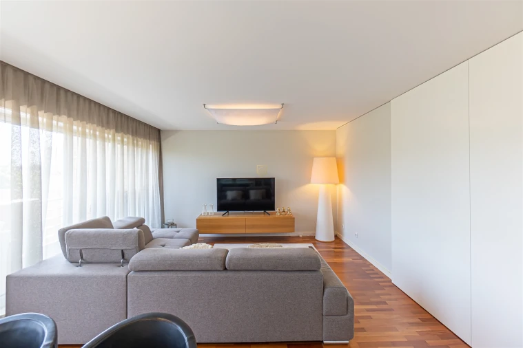 Apartamento T3 para Venda em Vila Nova da Telha Foto 8