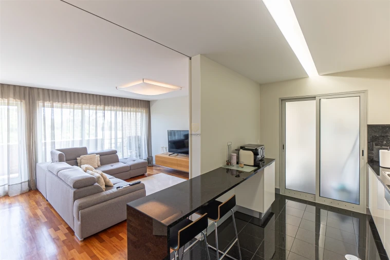 Apartamento T3 para Venda em Vila Nova da Telha Foto 2