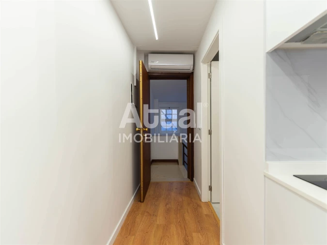 Escritório para Arrendamento em Oliveira, São Paio e São Sebastião Foto 4