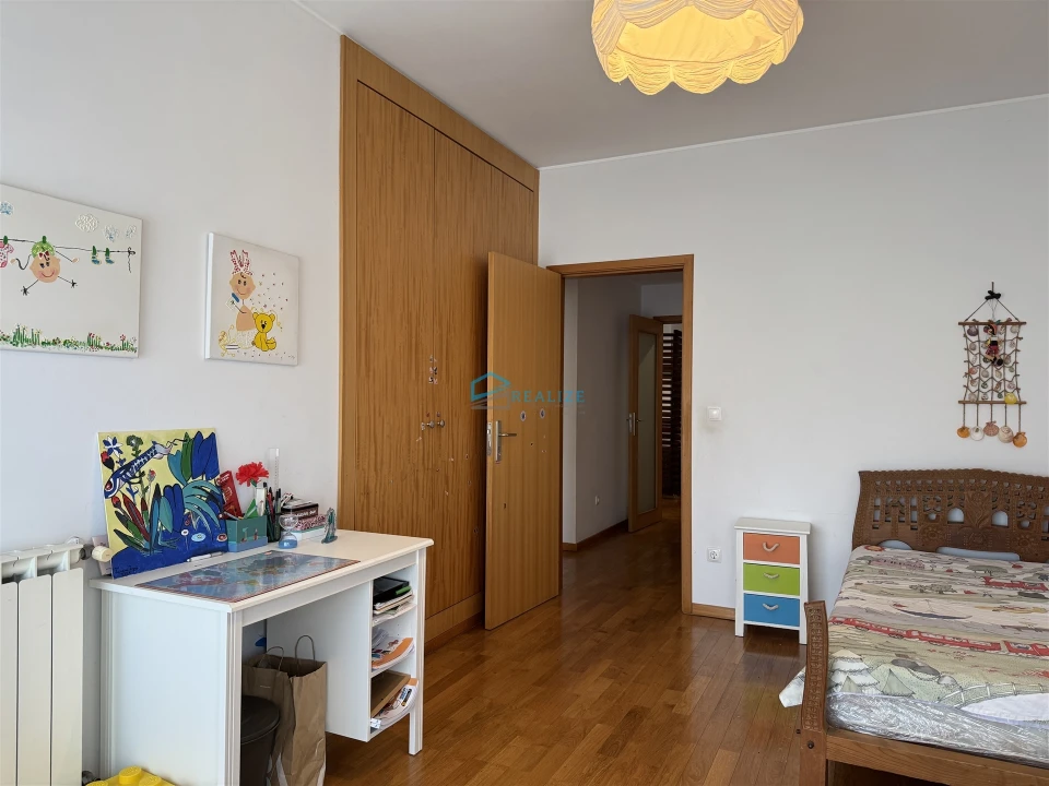 Apartamento T5 para Venda em Nossa Senhora da Conceição, São Pedro e São Dinis Foto 25