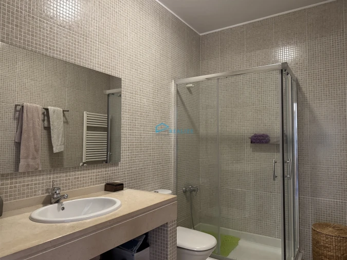 Apartamento T5 para Venda em Nossa Senhora da Conceição, São Pedro e São Dinis Foto 29