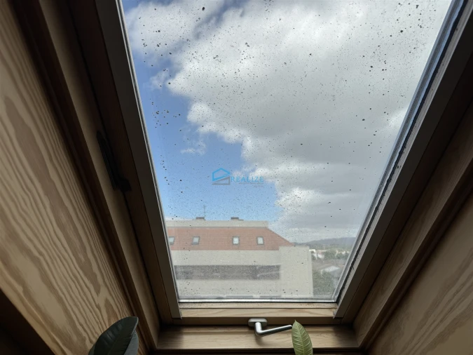 Apartamento T5 para Venda em Nossa Senhora da Conceição, São Pedro e São Dinis Foto 36