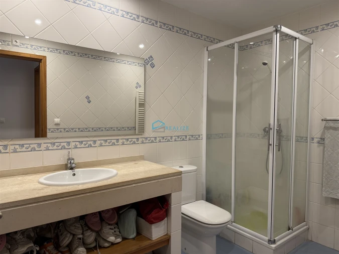 Apartamento T5 para Venda em Nossa Senhora da Conceição, São Pedro e São Dinis Foto 18