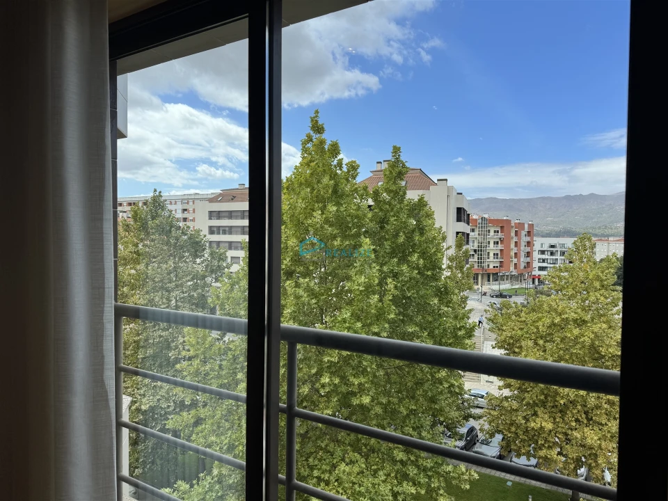 Apartamento T5 para Venda em Nossa Senhora da Conceição, São Pedro e São Dinis Foto 7